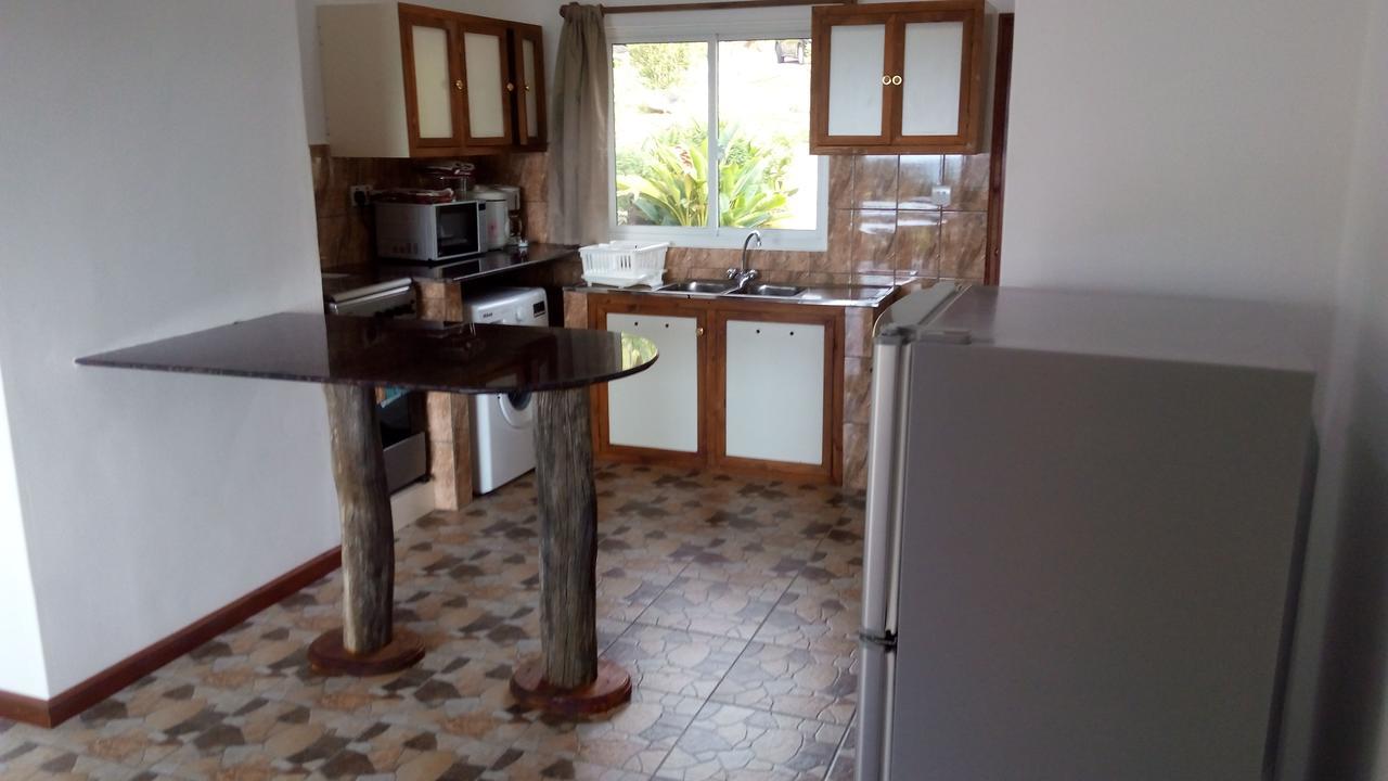 Mirella Villa Island Princess Villa Anse Volbert Village Buitenkant foto